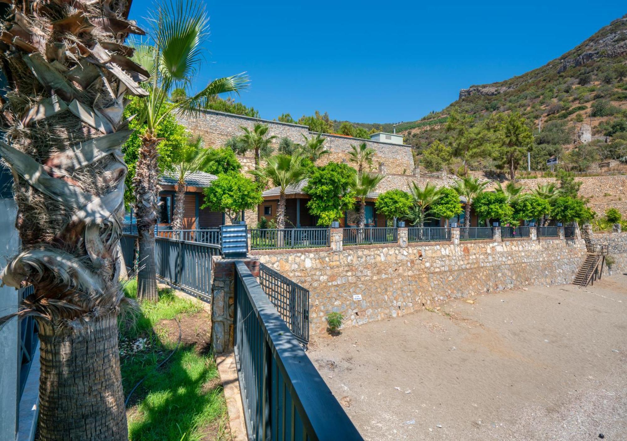 Porto Amore Club Hotel (Adults Only) Alanya Exterior photo