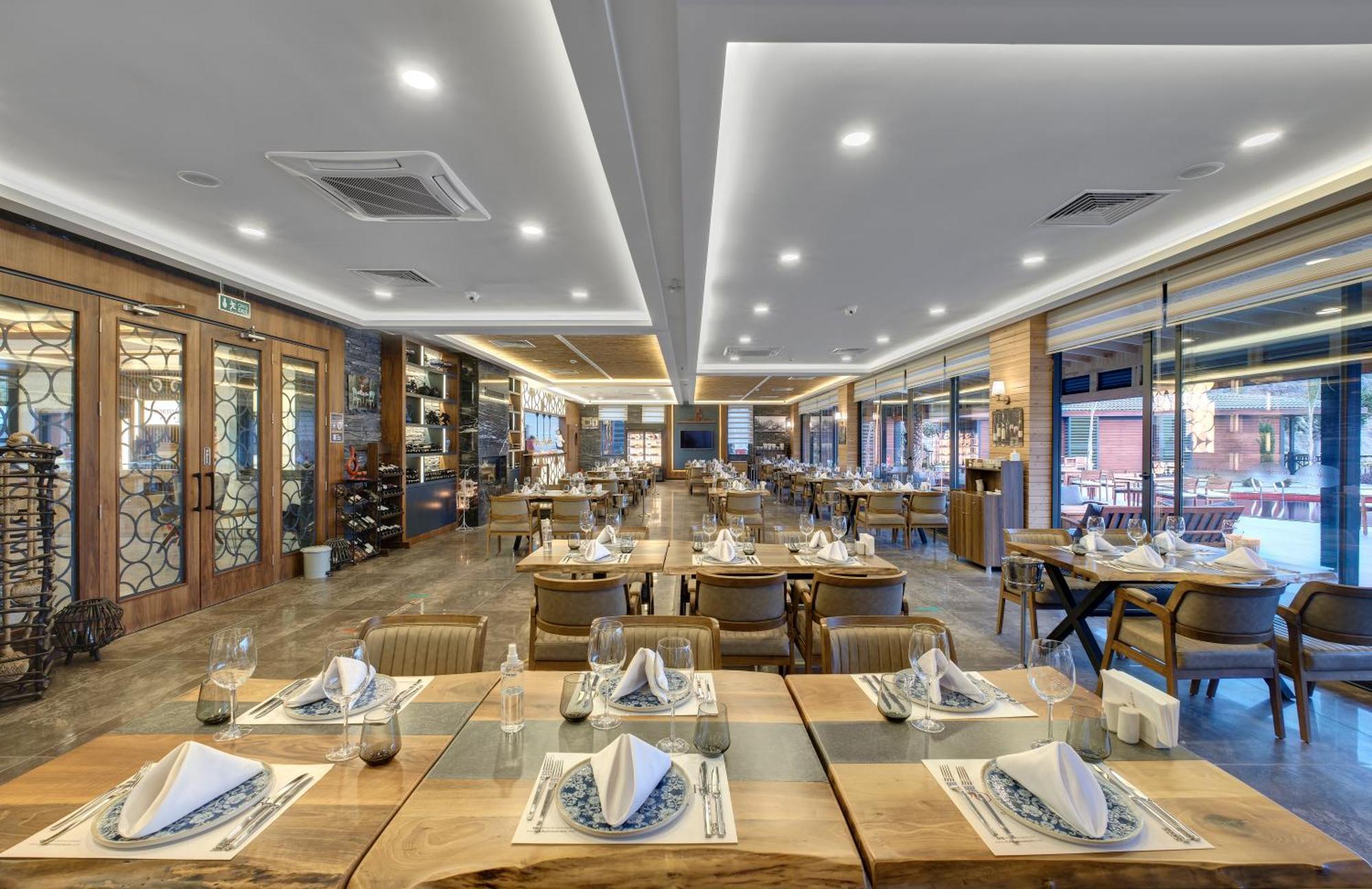 Porto Amore Club Hotel (Adults Only) Alanya Exterior photo