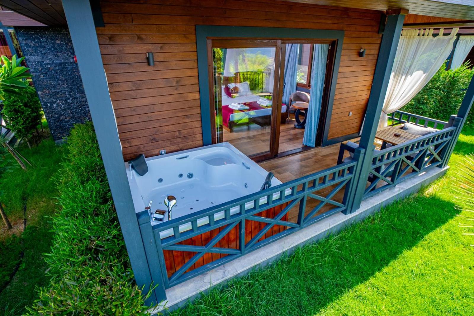 Porto Amore Club Hotel (Adults Only) Alanya Exterior photo